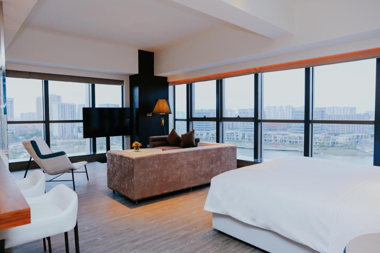 Hyatt Centric Lakeside נינגבו מראה חיצוני תמונה